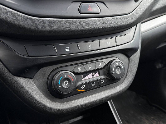 Lada (ВАЗ) Vesta Comfort Winter, 2022 года, пробег 175760 км