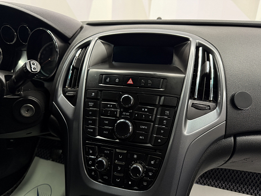 Opel Astra Cosmo, 2013 года, пробег 202876 км