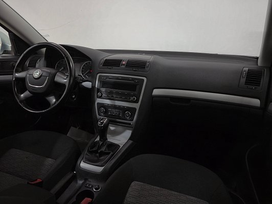 Skoda Octavia Elegance, 2013 года, пробег 82781 км