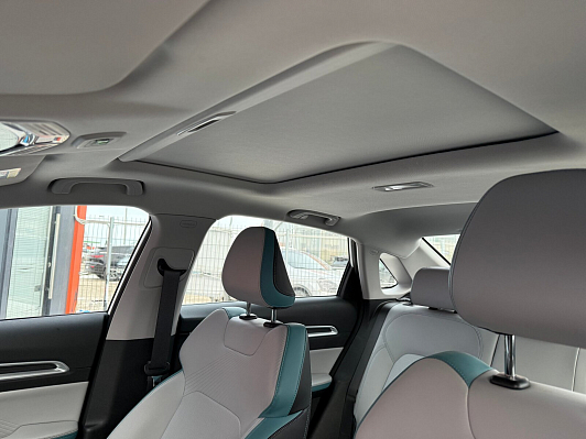 Geely Emgrand Flagship, 2023 года, пробег 20600 км