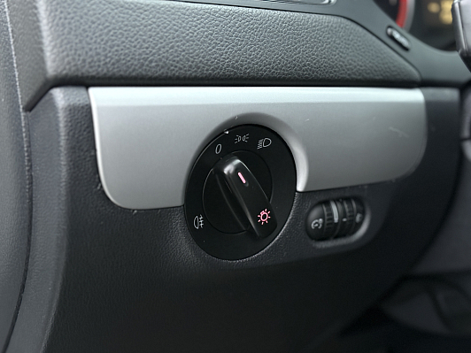 Volkswagen Jetta Comfortline, 2012 года, пробег 156501 км