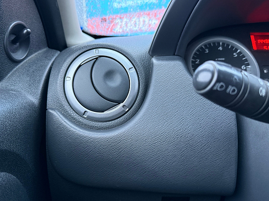 Renault Duster LE Adventure, 2012 года, пробег 144989 км