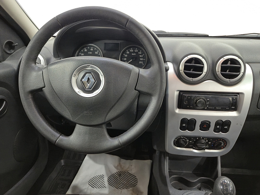 Renault Logan Prestige, 2013 года, пробег 232481 км