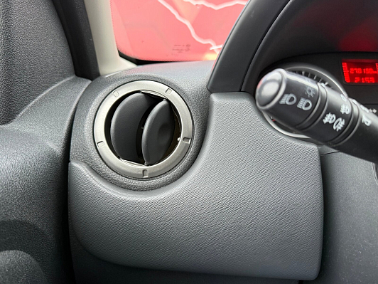 Renault Duster Expression, 2014 года, пробег 278500 км