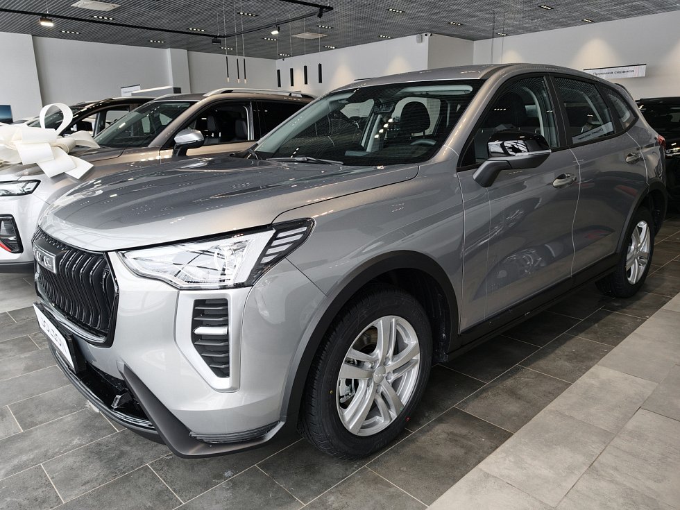 Haval Jolion Комфорт, серый