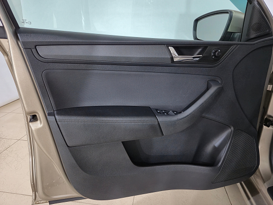 Skoda Rapid Hockey Edition, 2020 года, пробег 113529 км
