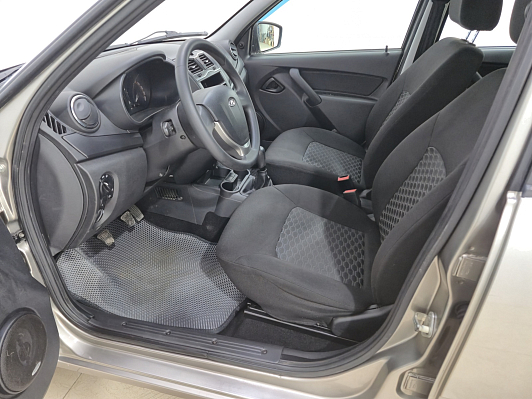 Lada (ВАЗ) Granta, 2019 года, пробег 101500 км