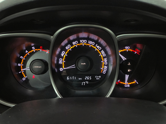 Lada (ВАЗ) Vesta Luxe, 2020 года, пробег 61171 км