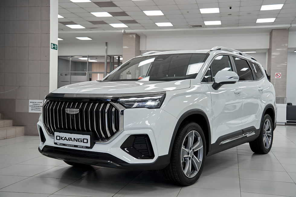 Geely Okavango Flagship, белый