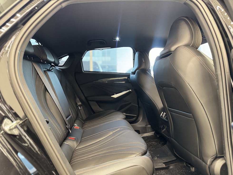 Geely Preface Люкс, черный