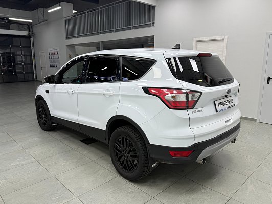 Ford Kuga Titanium, 2017 года, пробег 89901 км