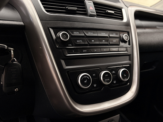 FAW Besturn X80 Basic, 2019 года, пробег 79115 км