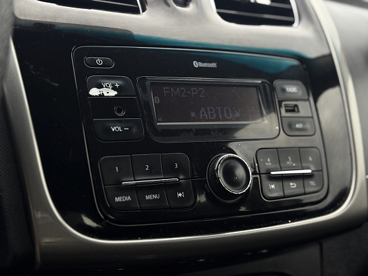 Renault Logan Privilege, 2018 года, пробег 184328 км