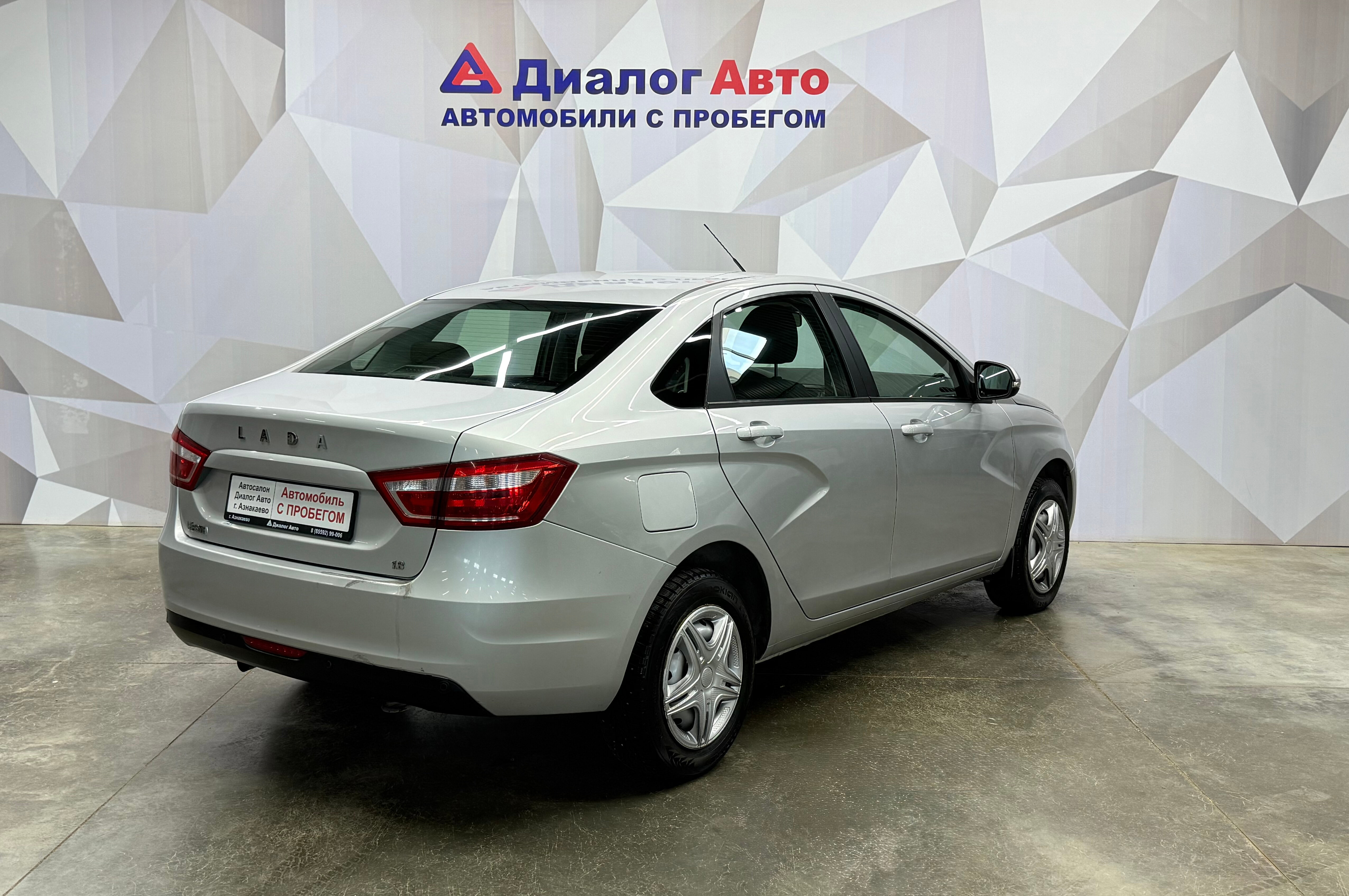 Lada (ВАЗ) Vesta Comfort, 2019 года, пробег 137000 км