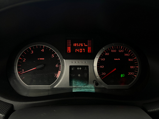 Lada (ВАЗ) Largus Comfort (5 мест), 2018 года, пробег 185261 км