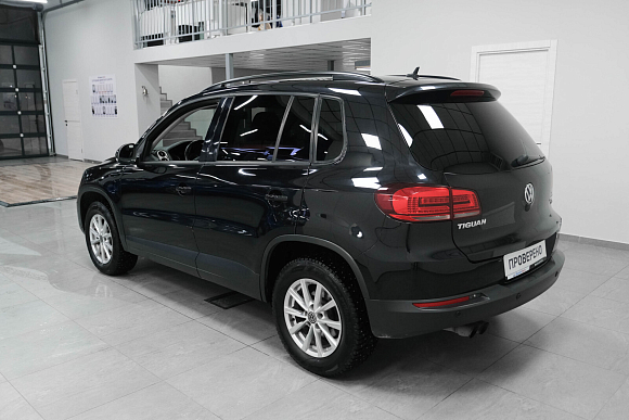 Volkswagen Tiguan CLUB, 2015 года, пробег 137000 км