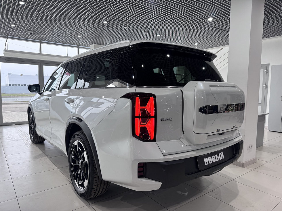 GAC GS8 GX Traveller, белый