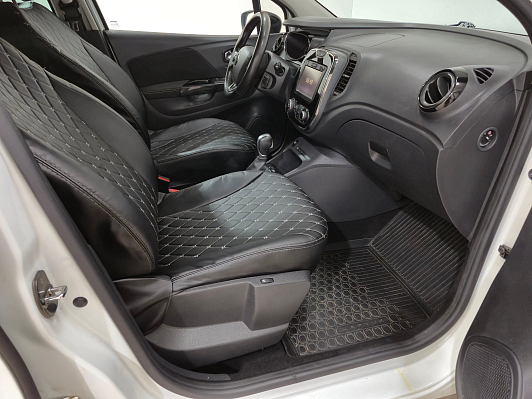 Renault Kaptur Style, 2018 года, пробег 74700 км