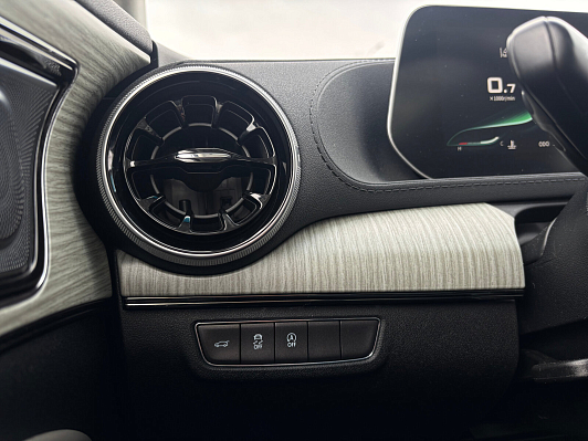 Forthing Yacht Premium, 2023 года, пробег 21400 км