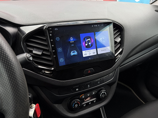 Lada (ВАЗ) Vesta Comfort Multimedia, 2017 года, пробег 256295 км