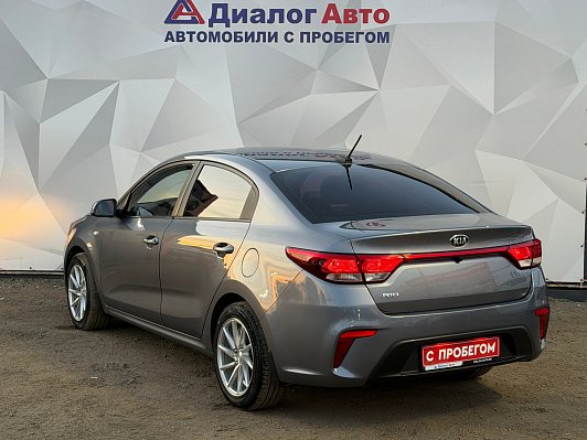 Kia Rio Luxe, 2017 года, пробег 130271 км