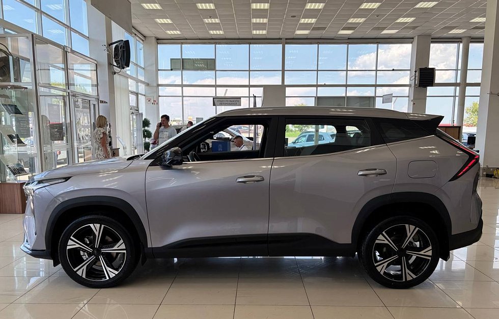 Geely Cityray Флагман, серебряный