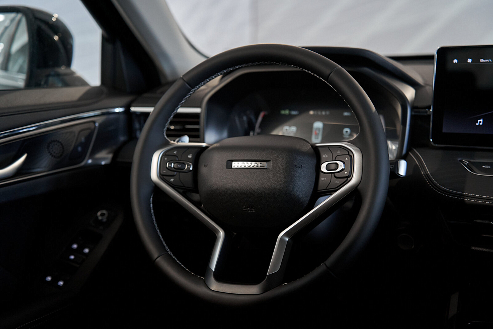 Haval Jolion Техно, черный