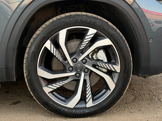 Geely Monjaro Люкс, 2024 года, пробег 34000 км