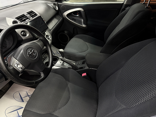 Toyota RAV4 Луна+, 2007 года, пробег 304500 км