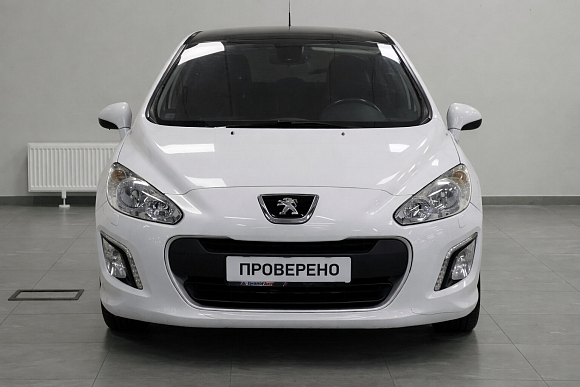 Peugeot 308 Allure, 2012 года, пробег 130000 км