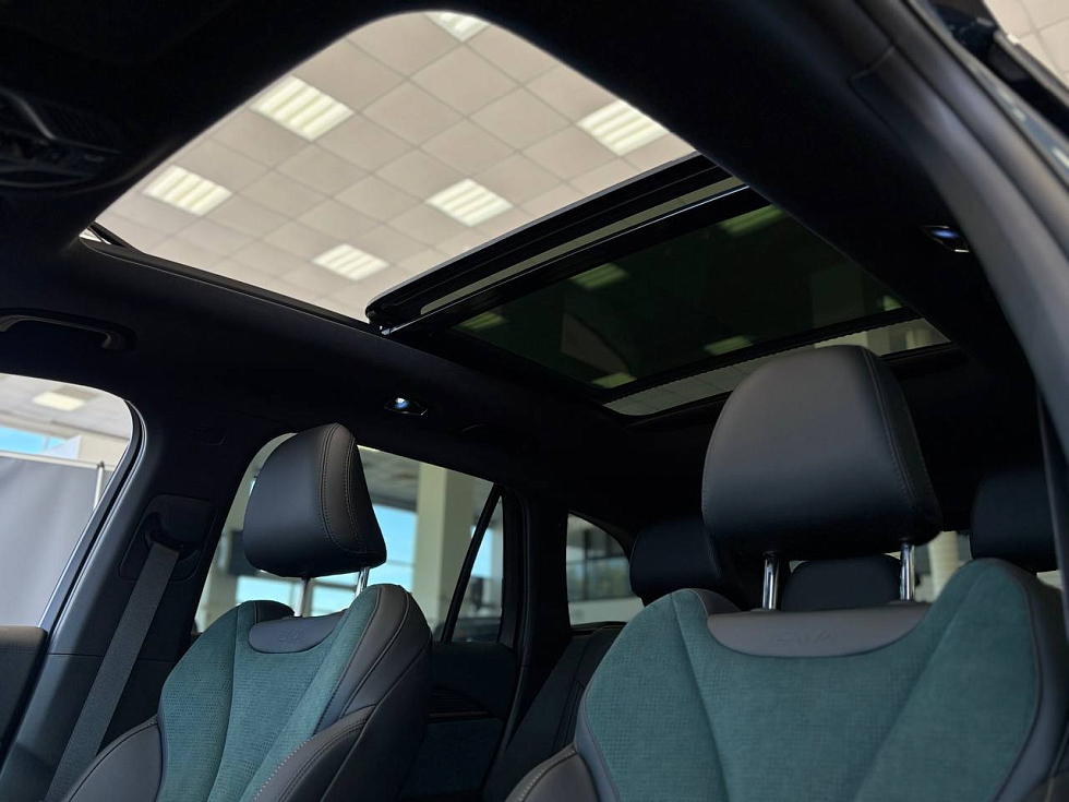 Geely Monjaro Luxury, зеленый