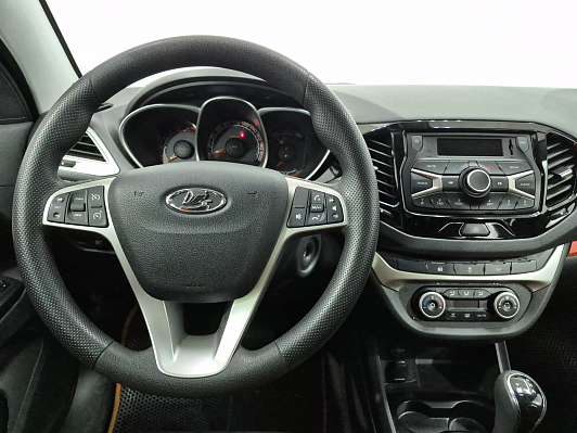 Lada (ВАЗ) Vesta Luxe Multimedia (2017-2019), 2019 года, пробег 55222 км