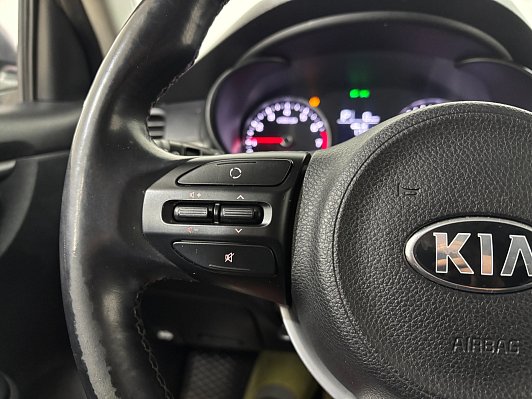 Kia Rio Luxe RED Line, 2018 года, пробег 130829 км