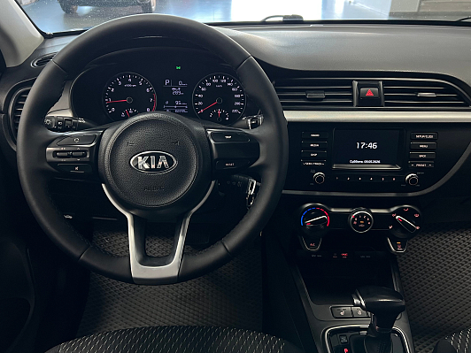 Kia Rio Comfort, 2017 года, пробег 182000 км