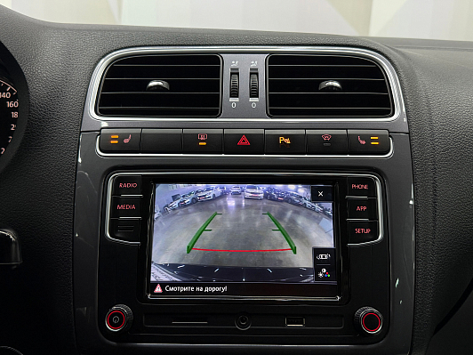 Volkswagen Polo Highline, 2019 года, пробег 142465 км