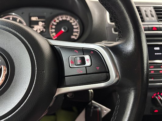 Volkswagen Polo CONNECT, 2019 года, пробег 125848 км