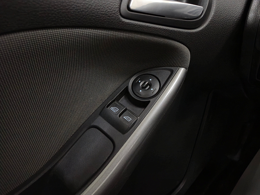 Ford Focus SYNC Edition, 2011 года, пробег 158537 км