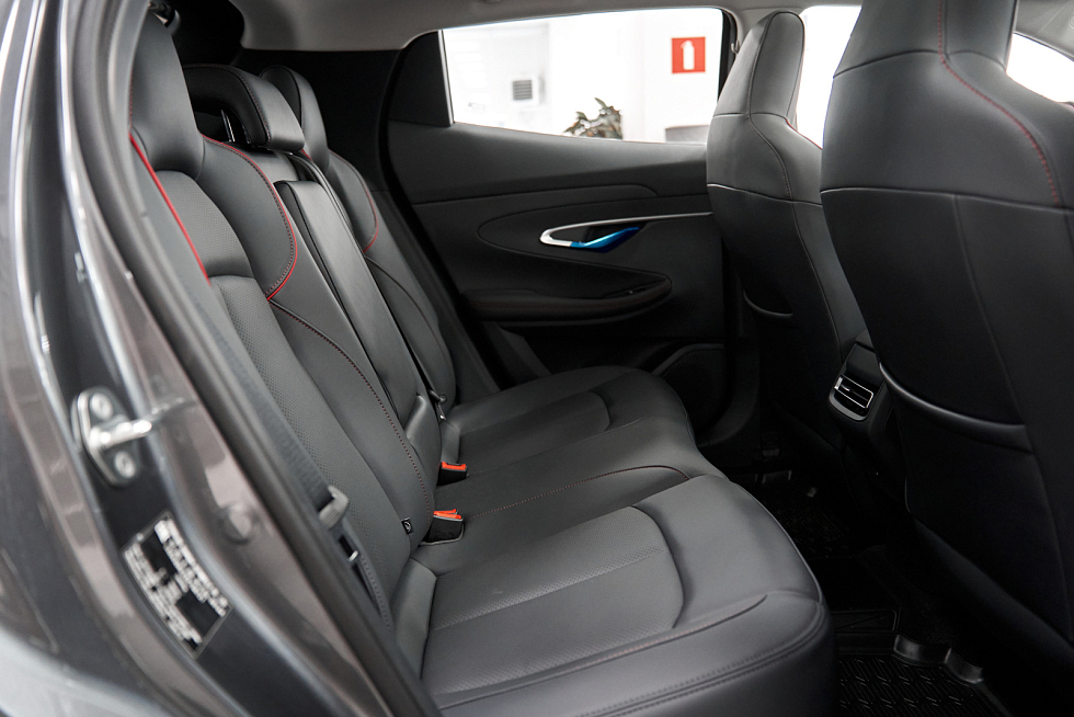 Changan UNI-T Техно, серый