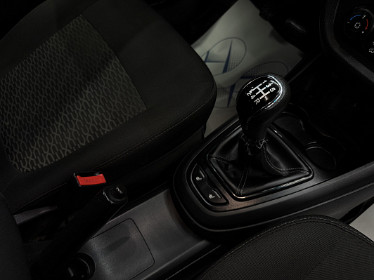 Lada (ВАЗ) Vesta Luxe, 2019 года, пробег 176746 км