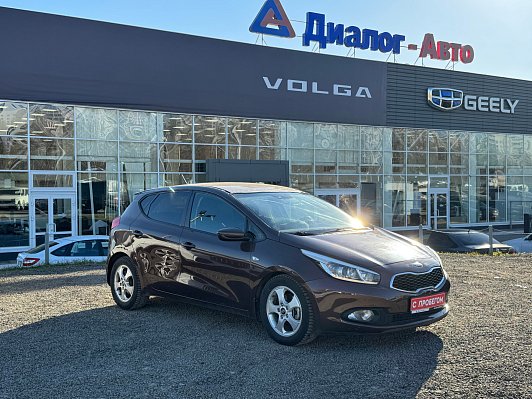 Kia Ceed Luxe, 2012 года, пробег 138800 км