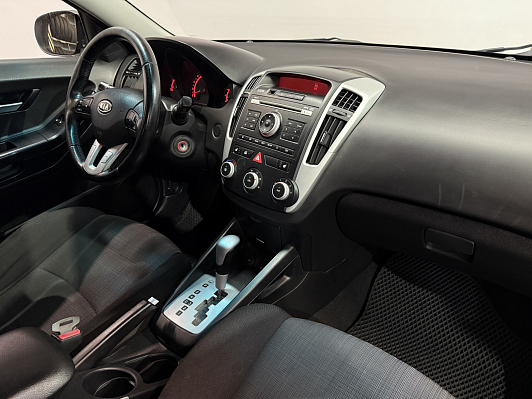 Kia Ceed, 2010 года, пробег 227000 км