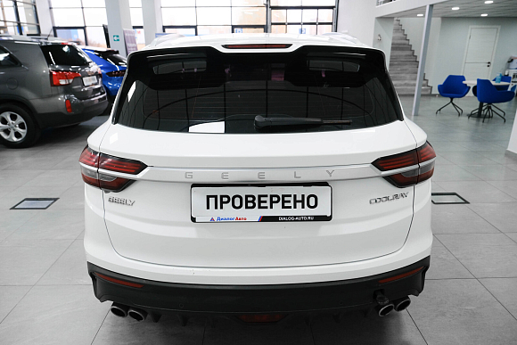 Geely Coolray Comfort, 2020 года, пробег 152000 км