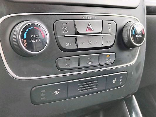 Kia Sorento Prestige, 2014 года, пробег 144718 км