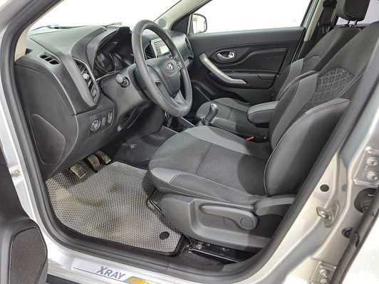 Lada (ВАЗ) XRAY Comfort, 2019 года, пробег 129166 км