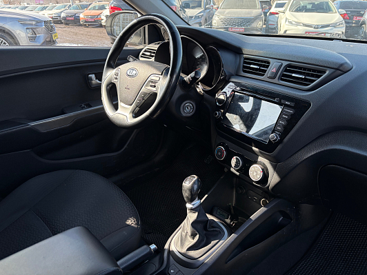 Kia Rio Luxe, 2015 года, пробег 169600 км