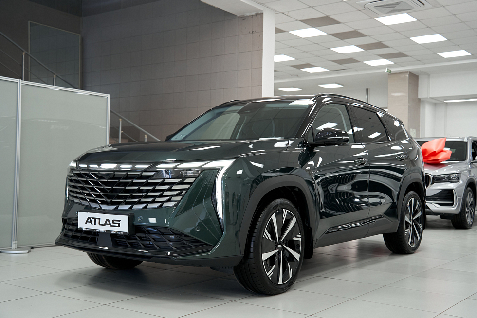 Geely Atlas Flagship, зеленый