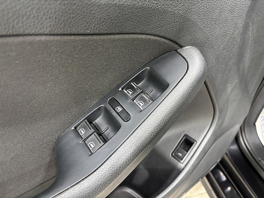 Volkswagen Jetta Comfortline, 2013 года, пробег 232559 км