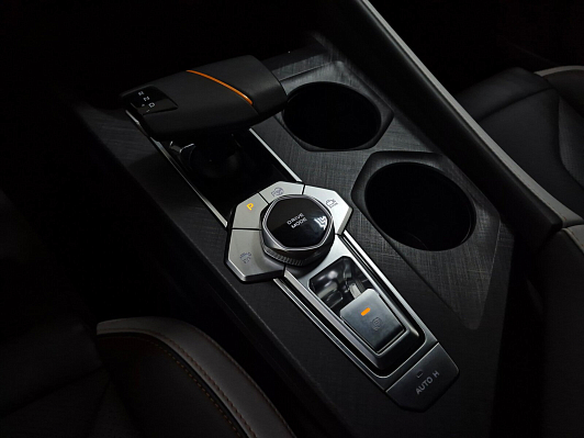 Changan UNI-V DLX, 2024 года, пробег 19851 км