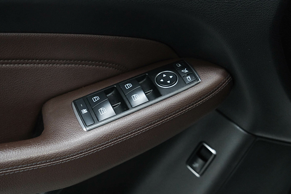 Mercedes-Benz M-Класс, 2013 года, пробег 171891 км