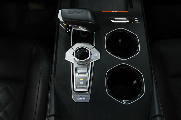 Changan UNI-K Техно, 2023 года, пробег 44915 км